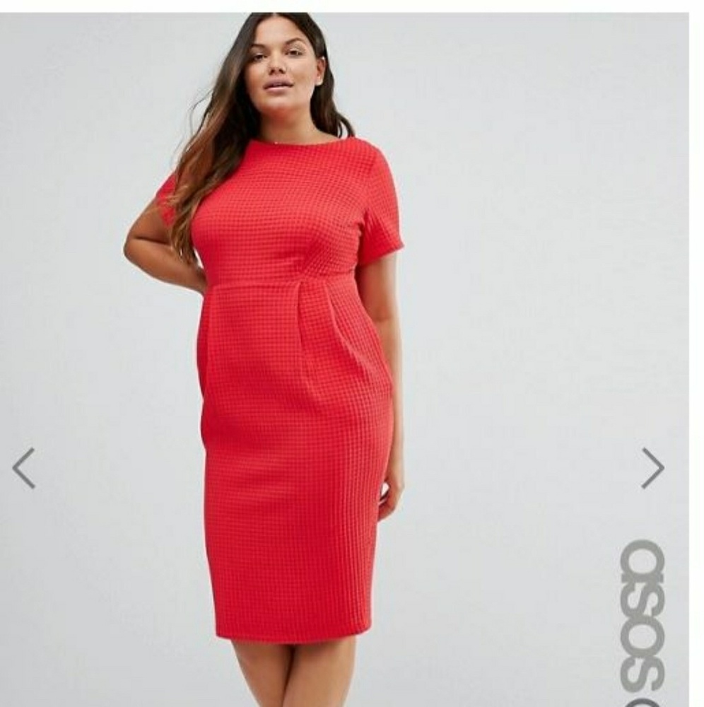 Midi Wiggle Dress in Texture